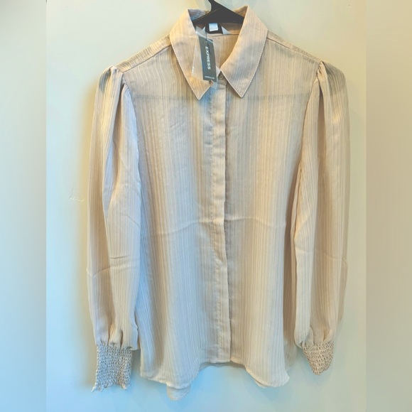 Express Blouse - Picture 2 of 5